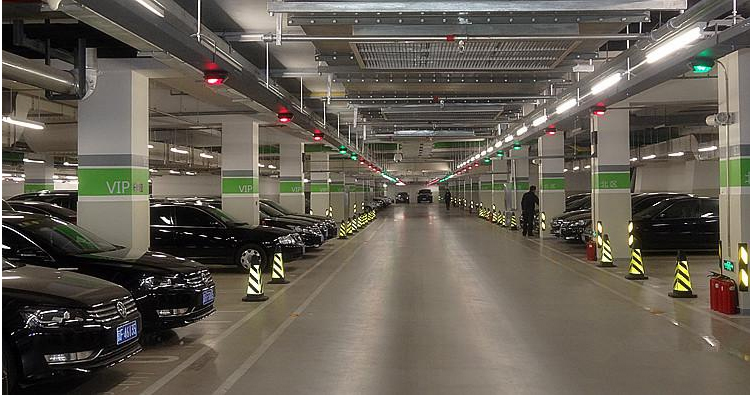 upark悠泊超声波车位引导系统 智能停车场的物联先锋